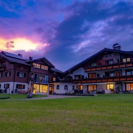 Gaestehaus Mathies Мителберг Екстериор снимка